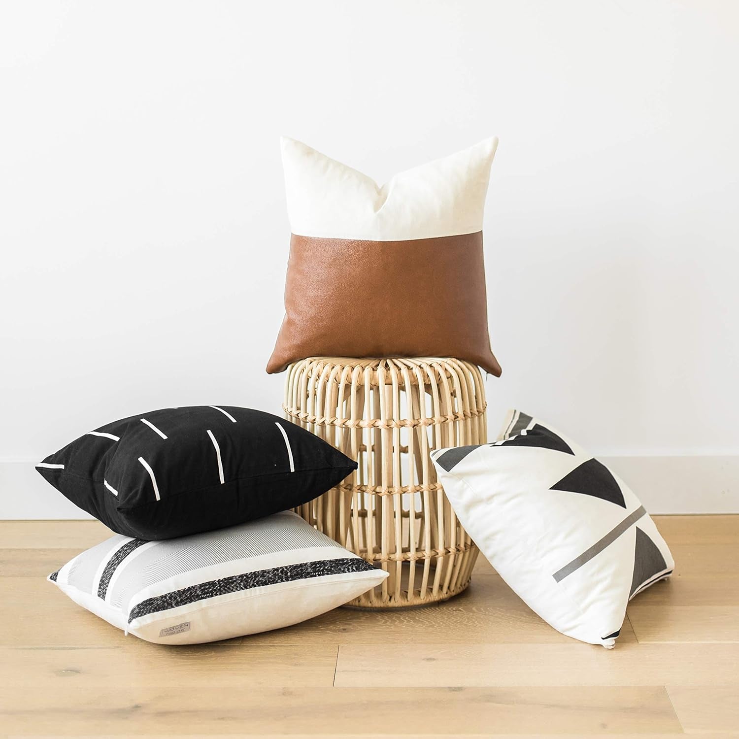 Pillows & Throws
