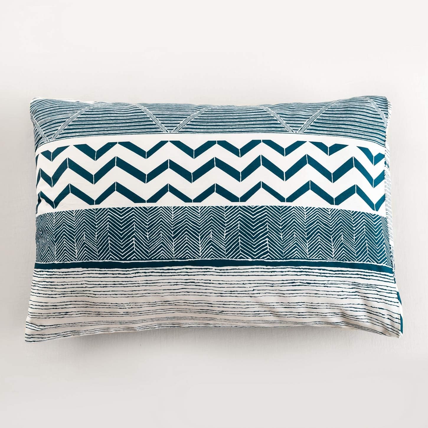 Blue Aztec Pillow Cases Set of 2 100% Cotton Queen Size Boho Geometric Patterned Pillow Covers Vintage Bohemian Print Bed Pillow Protector with Envelope Closure Soft (20 in X 26 In)